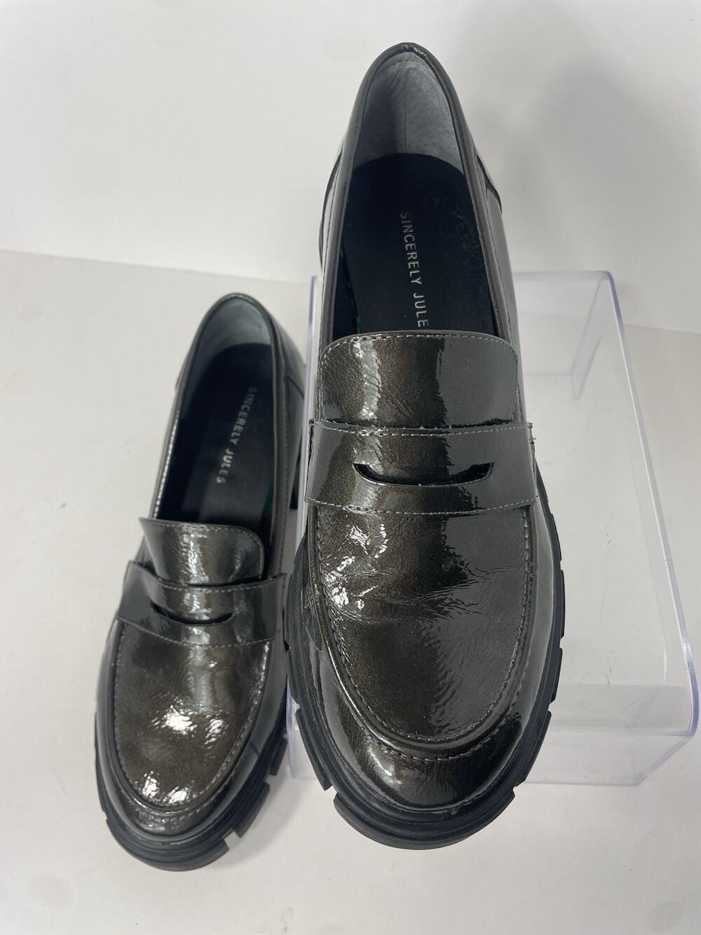Sincerely Jules Dylan Patent Faux/Leather Grey Lug Sole Penny Loafer Women's 9